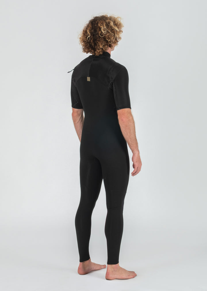 New Seas 2-2 Short Sleeve Full U - Zip Wetsuit