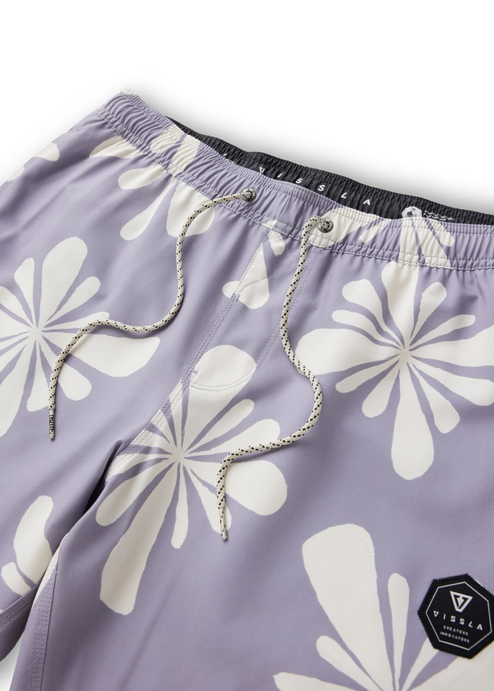 Solstice 16" Boys Ecolastic