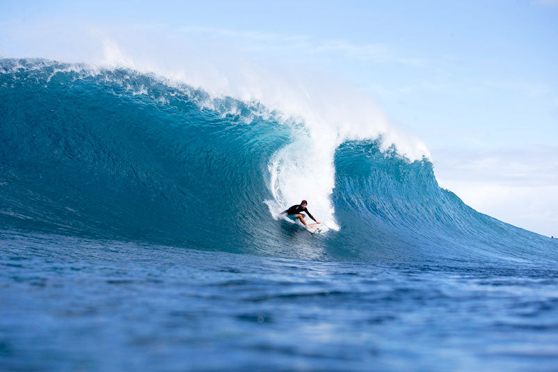 Vissla Pipeline and Backdoor This Morning - North Shore iconic waves barrels and elite surfing