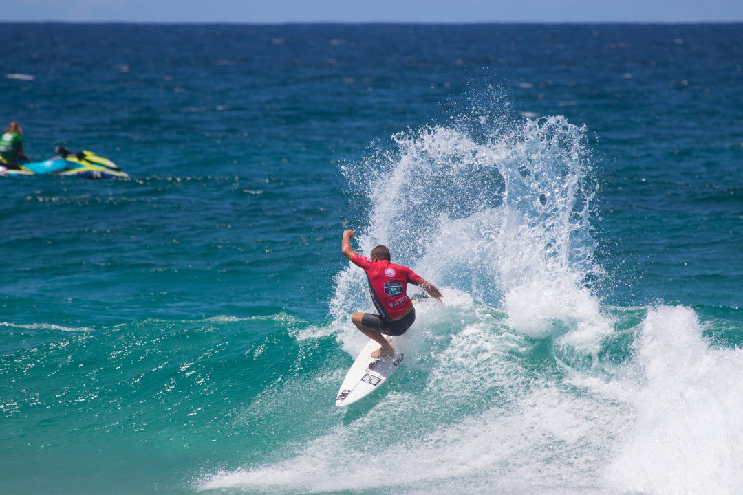 BIG SCORES AND BIG TURNS CONTINUE ON DAY TWO OF THE VISSLA GREAT LAKES PRO PRES. BY D�BLANC. 