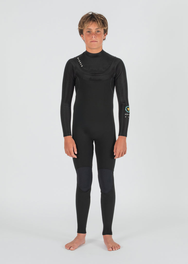 25FALL-YOUTH-NEWSEAS-BLACK-