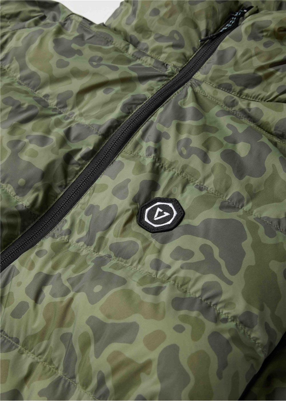 Vissla Pacific Packable Eco Boys Puff Jacket in Camo, view 3