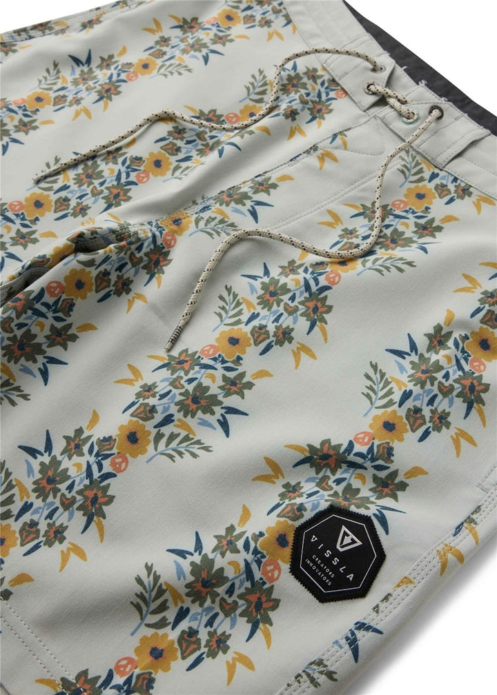 Voodoo Vines 17.5" Boardshort