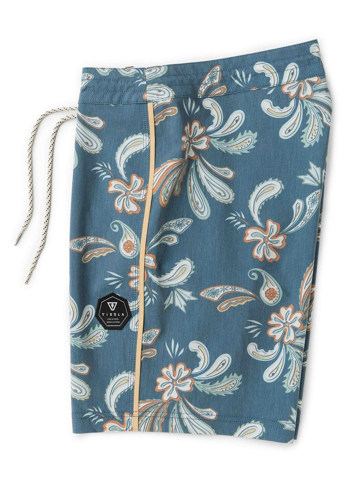 Vissla Caldera 17.5" Boardshort in Blue Haze, view 3