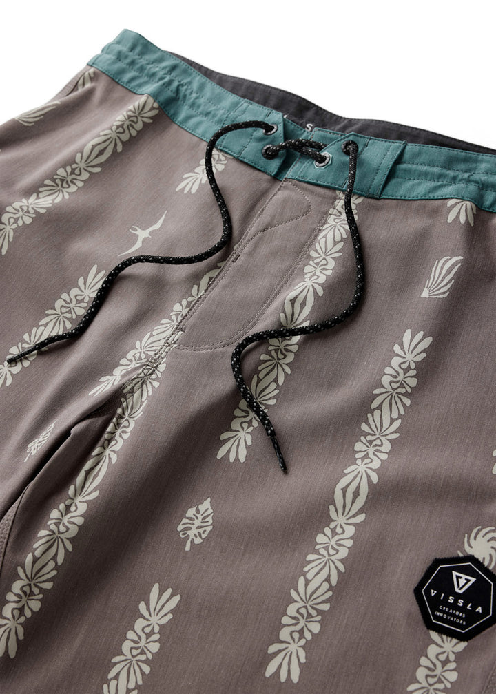 Pelago 18.5" Boardshort