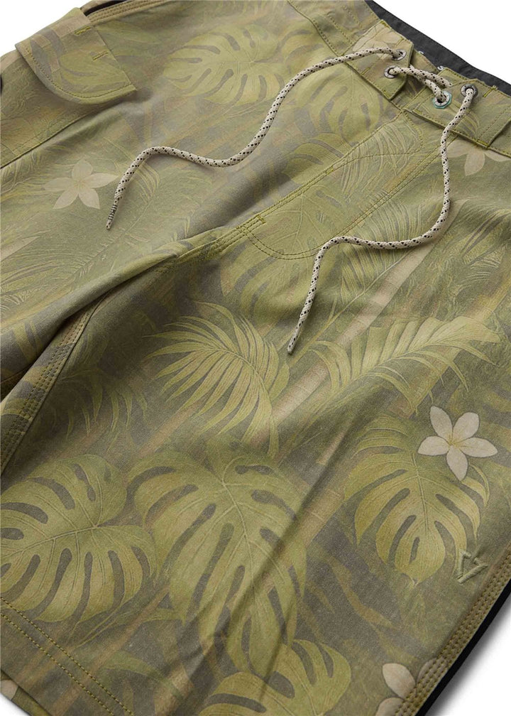 Solid Sets 18.5" Boardshort