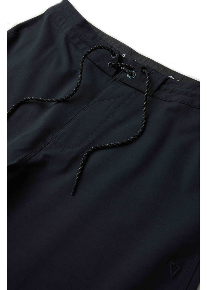 Vissla Short Sets 16.5" Boardshort in Phantom, view 4
