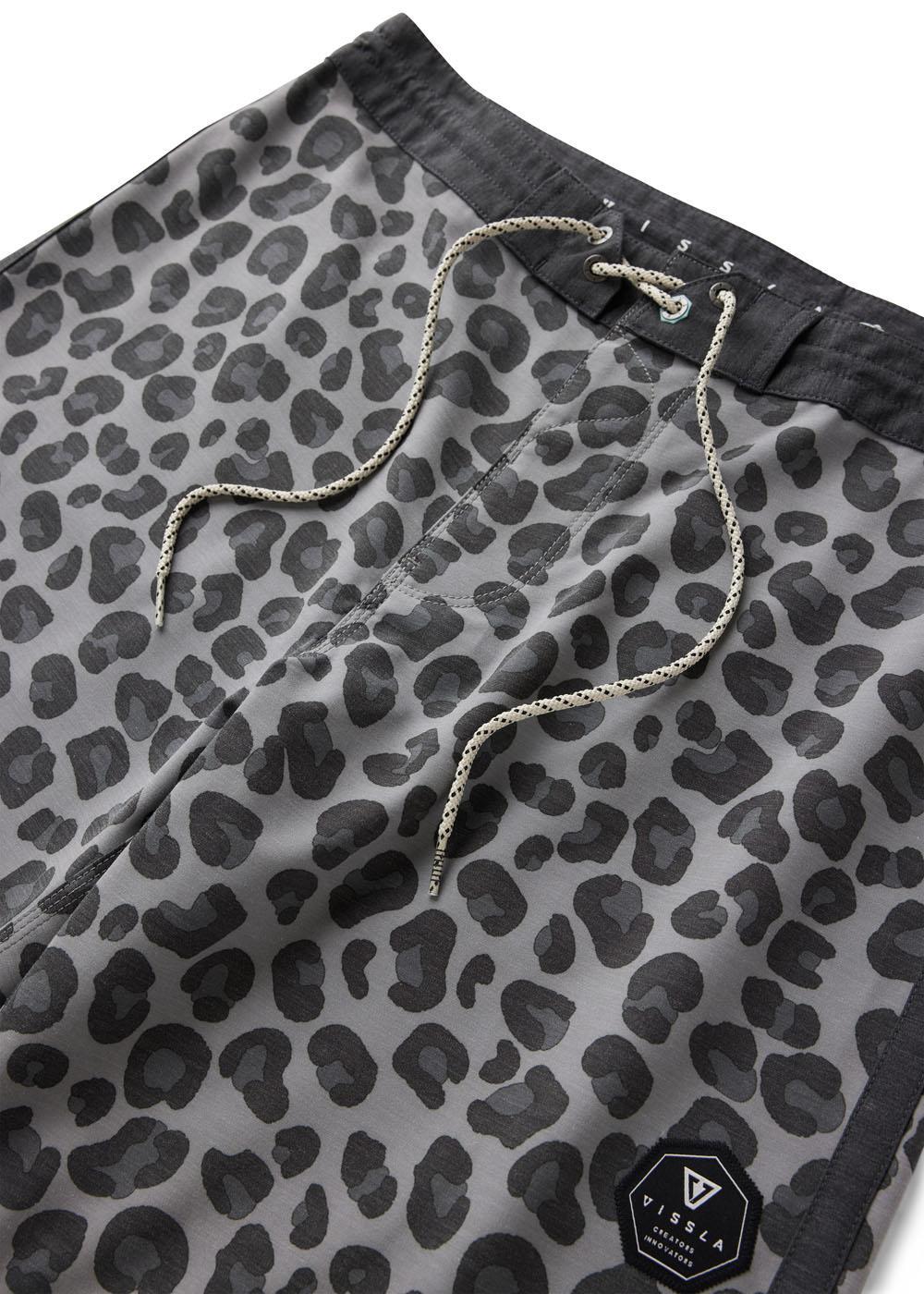 Big Cat 21" Boardshort