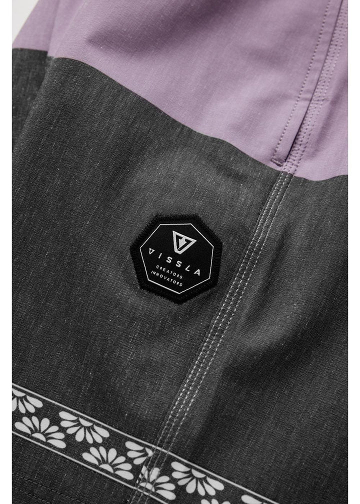 Four Doors 17.5" Boardshort