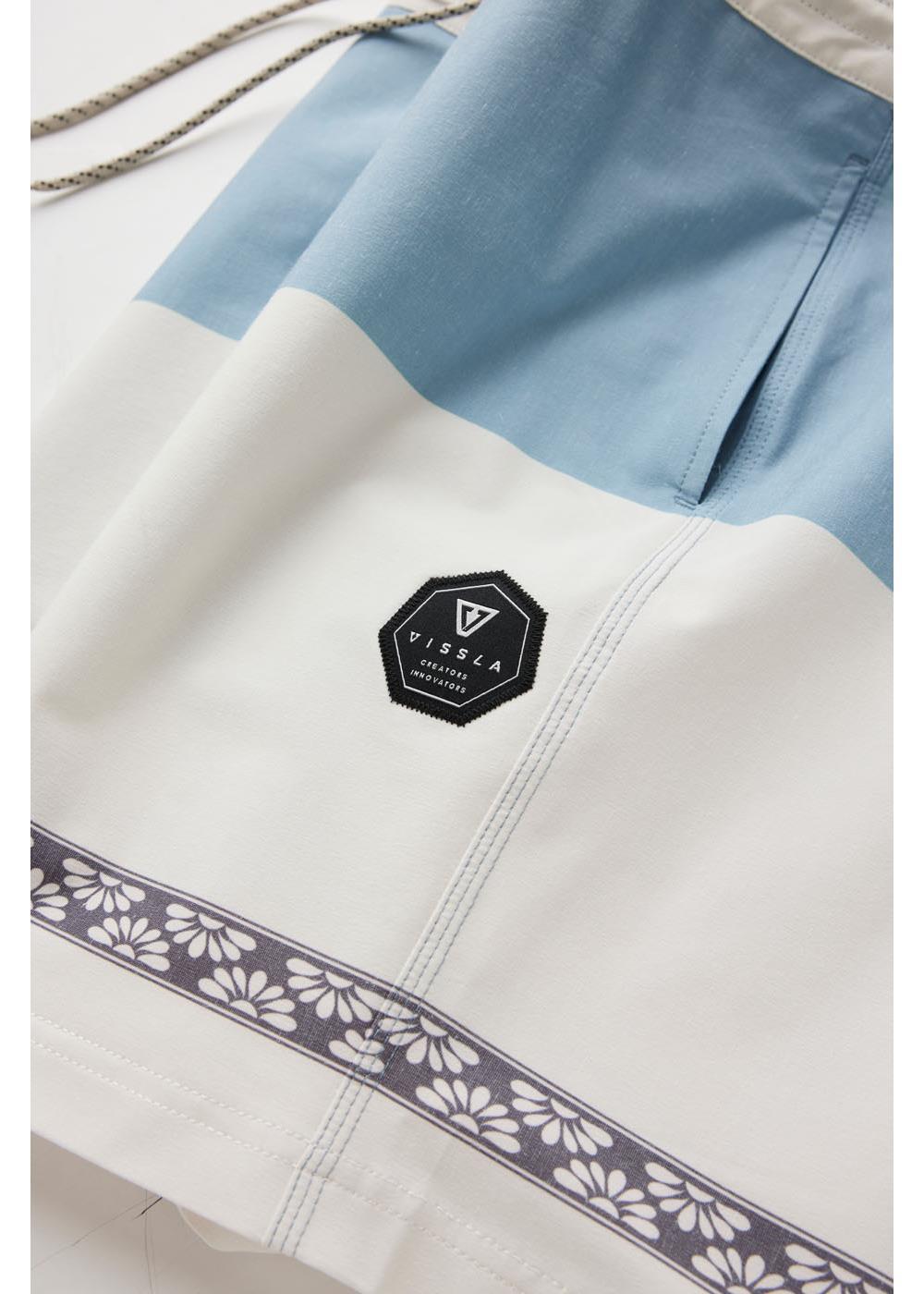 Four Doors 17.5" Boardshort