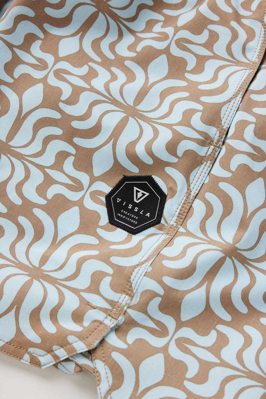 Zanzibar 16.5" Ecolastic