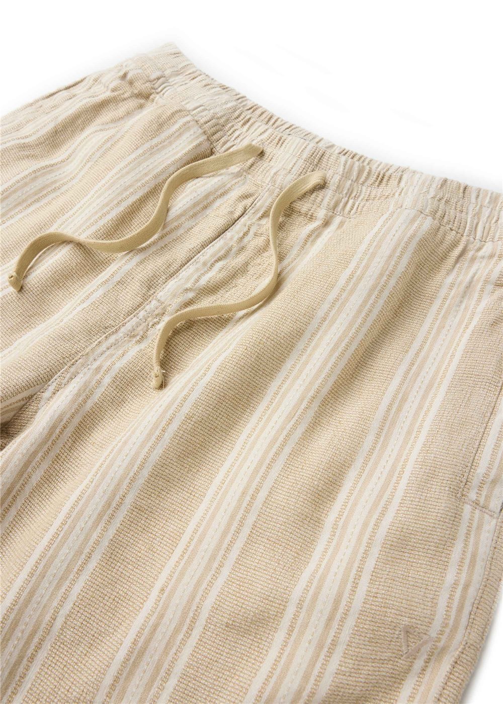 Vissla Distortion 17" Elastic Eco Walkshort in Light Khaki, view 4