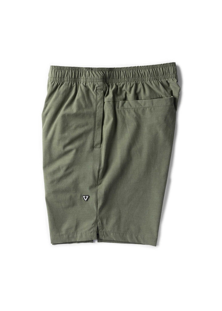 Alto 18" Hybrid Elastic Walkshort