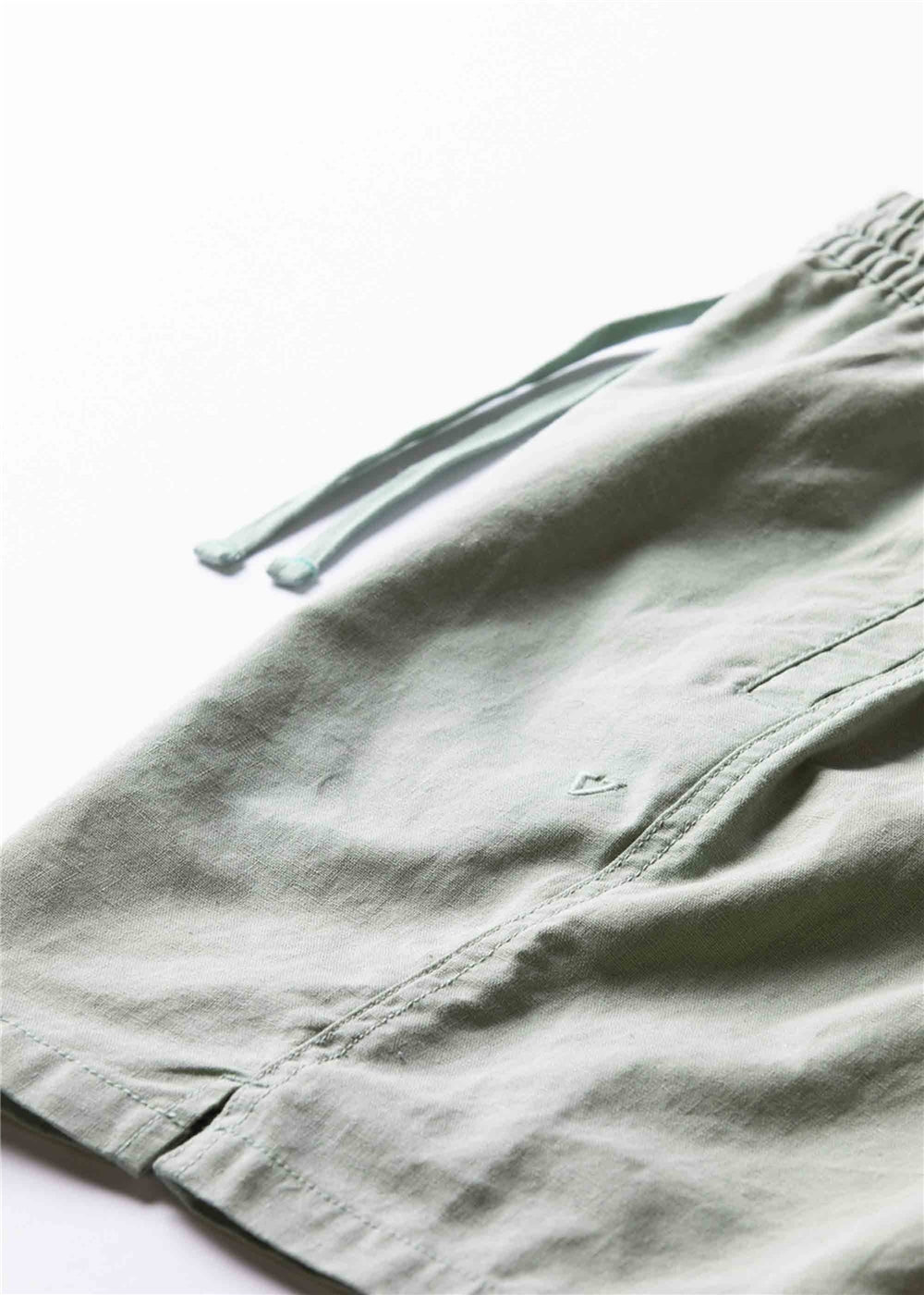 Natural Dye Eco 18" Elastic Walkshort