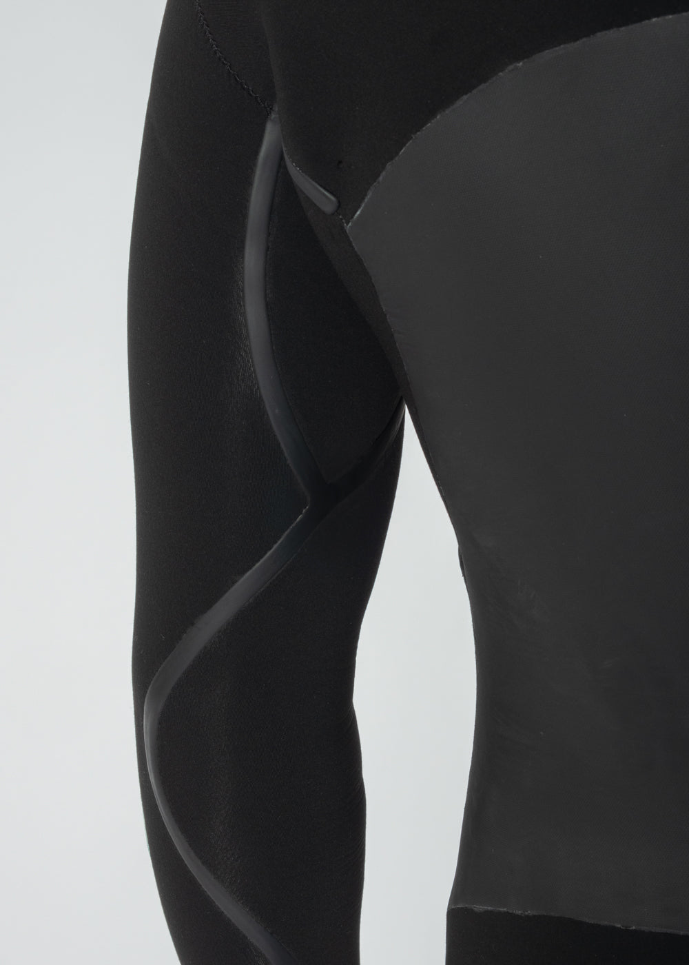 New Seas 6-5 Hooded U-Zip Wetsuit