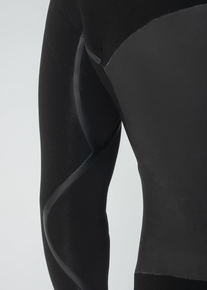 New Seas 6-5 Hooded U-Zip Wetsuit