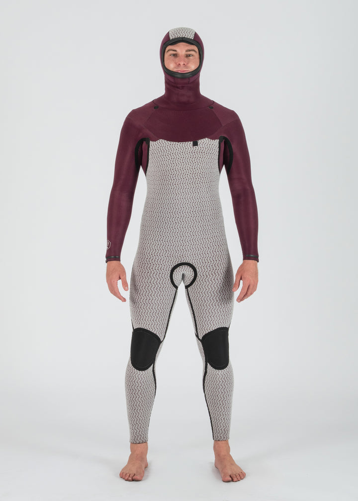 New Seas 6-5 Hooded U-Zip Wetsuit