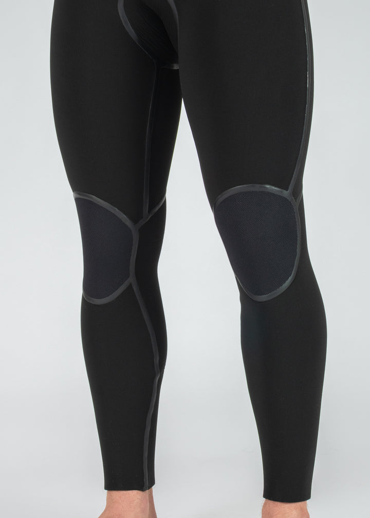 New Seas 6-5 Hooded U-Zip Wetsuit