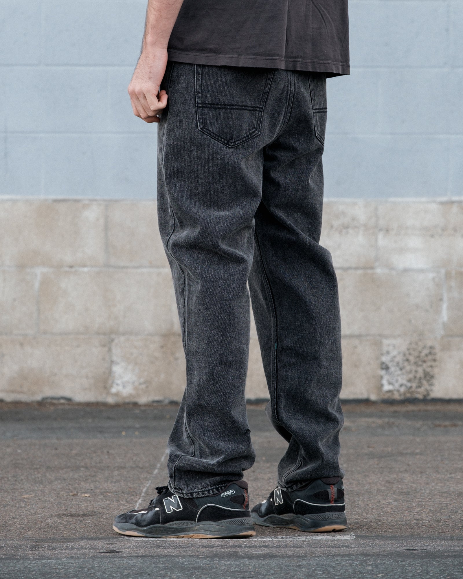 Men's Relaxed Fit Jeans - Let Loose 5 Pocket Denim | Vissla