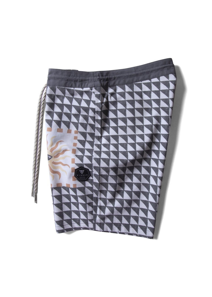 Twisted Minds 17.5" Boardshort